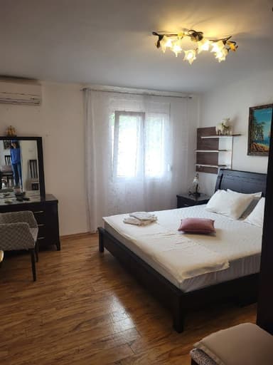 Квартира с панорамным видом на сезон за 75 EUR в месяце для 6 человек