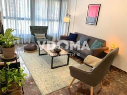 Квартира в Валенсии за 2000€ с 3 комнатами и парковкой
